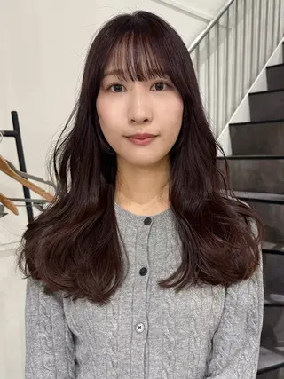 ロング カラー Kamie 三宮のヘアスタイル