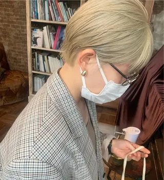 ショート カラー Belle 銀座5丁目店所属・Maki /Jr.スタイリストのヘアスタイル