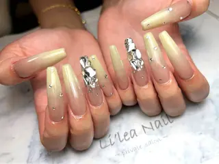 ネイル Li'leaNail AINAのネイルデザイン