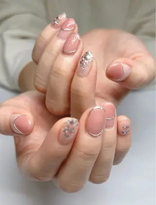 ネイル 透灯 TOUTOU所属・透灯 TOUTOU 🪄のネイルデザイン