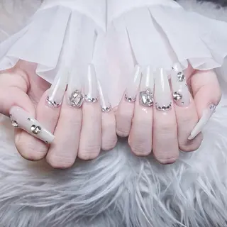 ネイル 🌈Yun nail hyejin💋のネイルデザイン