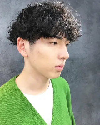 パーマ ヘアアレンジ メンズ ainico+所属・メンズ特化✂️栗原 侑也のヘアスタイル