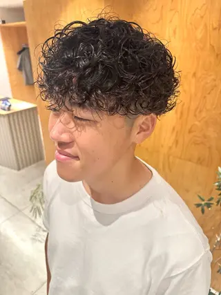 ミディアム パーマ メンズ メンズパーマ達人/ フェード/イツキのヘアスタイル