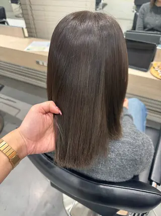 カラー ナカバチ ユイ🌼 Rizm greenのヘアスタイル