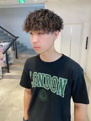 パーマ メンズ 新宿【メンズパーマ】 塩澤太一のヘアスタイル