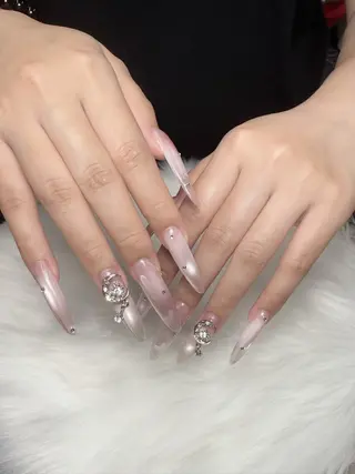 ネイル AKINA NAILのネイルデザイン