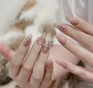 ネイル Oomiya 服部のネイルデザイン