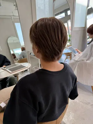 カラー 🌷花屋併設サロン 荘司まゆり🌷のヘアスタイル