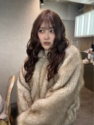 ロング カラー ヘアアレンジ iona/ハイトーン /ネイルのネイルデザイン