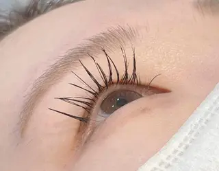 マツエク・マツパ 小峰 利樹のマツエク・マツパデザイン