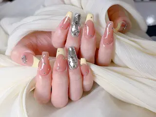 ネイル Di moのネイルデザイン