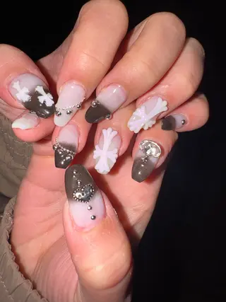 ネイル Nail Sare Salon Mariris所属・Natsumi💎 堺筋本町ネイルサロンのネイルデザイン