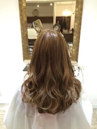 カラー サロウィン所属・K-POP好き美容師 🇰🇷Kai.Yのヘアスタイル