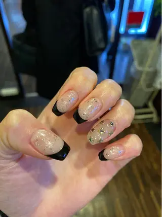 セミロング Daria. nailのマツエク・マツパデザイン