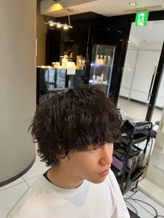 ミディアム パーマ メンズ パーマ特化美容師 茂木広幸のヘアスタイル
