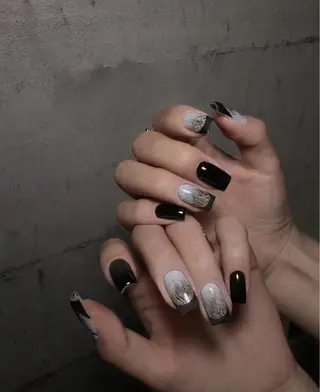 ネイル アールビーネイル所属・mase Megumiのネイルデザイン