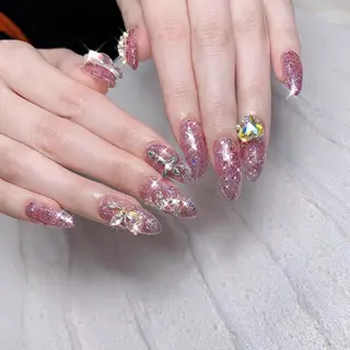 ネイル レ イのネイルデザイン