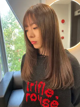 ロング カラー TATSUブリーチ/ ミルクティーベージュのヘアスタイル