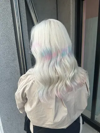 セミロング カラー ブリーチ人気No.1 MANATO🎨🌈のヘアスタイル