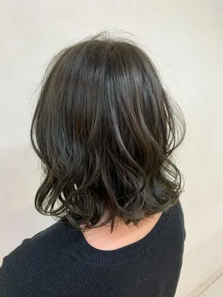 ミディアム 透明感ハイライト◎ 伊藤夏海のヘアスタイル