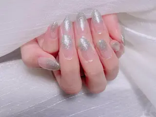 ネイル KARI ネイルサロンのネイルデザイン