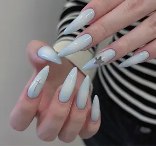 ネイル ネイリスト シンのネイルデザイン