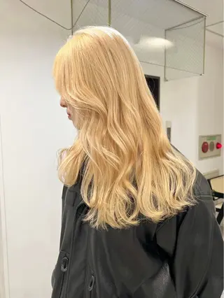 ロング カラー ヘアアレンジ SALOWIN京都河原町Suite店所属・外国人風レイヤー/ ハイトーンSHUのヘアスタイル