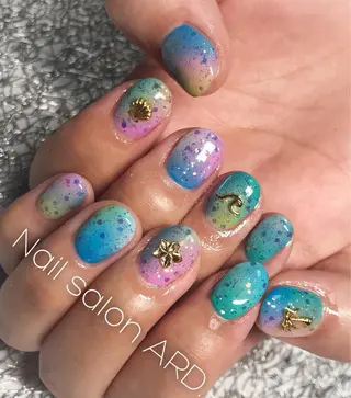 ネイル FUJITA CHIAKIのネイルデザイン