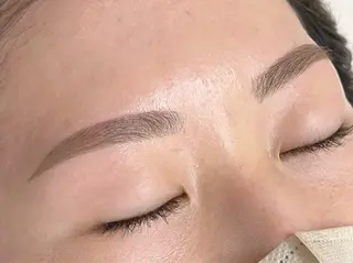 アイブロウ HARUHARU hinano *のマツエク・マツパデザイン