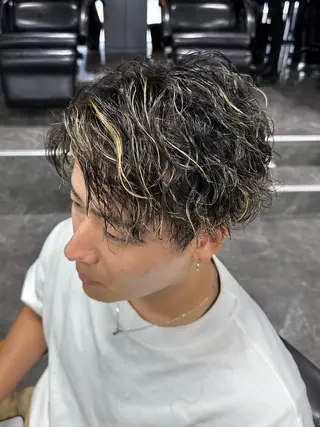 パーマ メンズ 梅田/全パーマ特化/ ケアパーマ特化/秋本のヘアスタイル