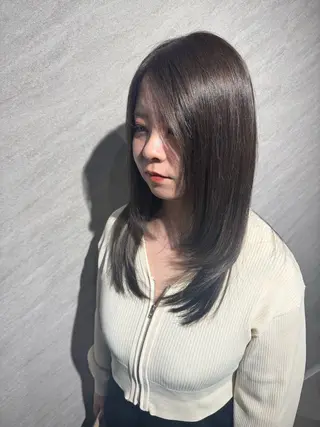 セミロング カラー ANBEL所属・西宮市で髪質改善 縮毛矯正特化のヘアスタイル