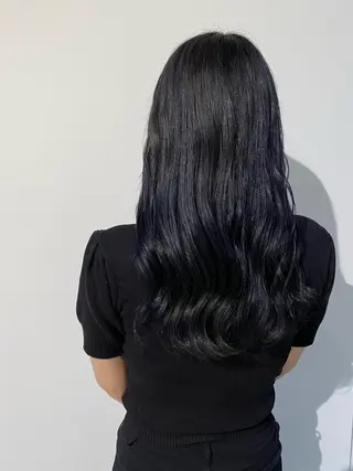 ロング 山内 愛可のヘアスタイル