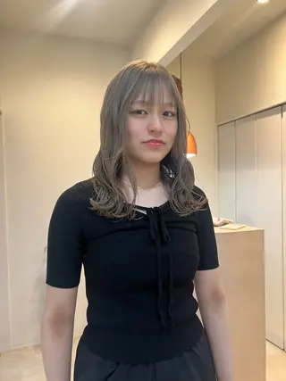 ロング カラー tonari所属・tonari MICHIKAのヘアスタイル