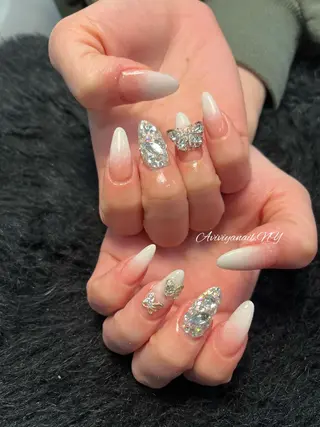 ネイル AviviyaNail所属・kubo ayaのネイルデザイン