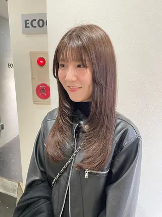 セミロング カラー レイヤーカット 🪐REIKAのヘアスタイル