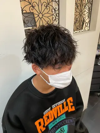 ショート パーマ メンズ LAFF所属・大阪ハイトーン ひらり💜のヘアスタイル