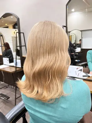 セミロング カラー 🦄🩵YUNA 🩵🦄のヘアスタイル