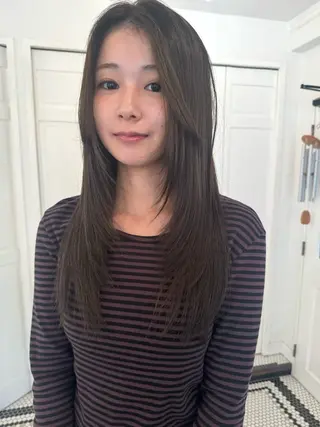 カラー ブリーチカラー🎀 韓国風/寺門美優のヘアスタイル