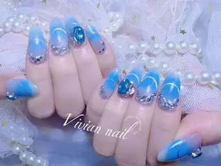 ネイル VIVIAN エイのネイルデザイン