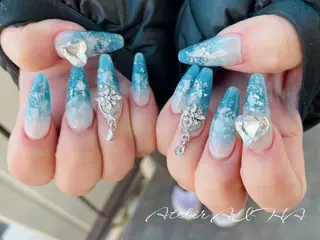 ネイル アトリエAIHA所属・アトリエAIHA★ フィルイン推奨サロンのネイルデザイン