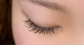 マツエク・マツパ meguru／マツパ ／マツエク／束感のマツエク・マツパデザイン