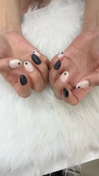 ネイル はあとねいる板橋ときわ台店所属・Nozomi はあとねいるのネイルデザイン