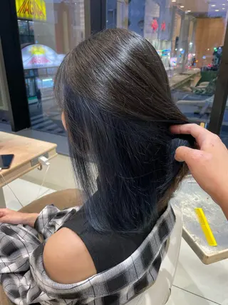 セミロング カラー 加藤 未歩のヘアスタイル