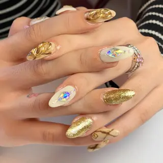 ネイル S♡JEWEL所属・S. JEWELのネイルデザイン