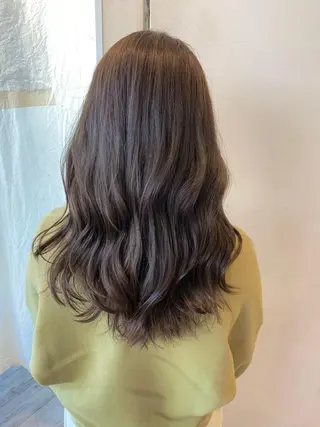 セミロング カラー On所属・顔まわりカット🌟 くびれヘア/寺門遥輝のヘアスタイル