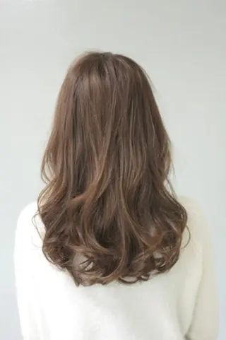 ロング 佐藤 貴太のヘアスタイル