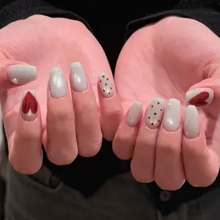 ネイル 🎀 Hiyubi._.nail 🫧所属・🎀フェイ フェイ🫧💗のネイルデザイン