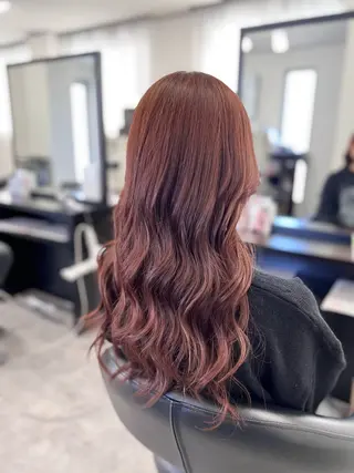 ロング カラー LOBY所属・LOBY トモヤのヘアスタイル