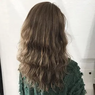 カラー サロウィン所属・K-POP好き美容師 🇰🇷Kai.Yのヘアスタイル