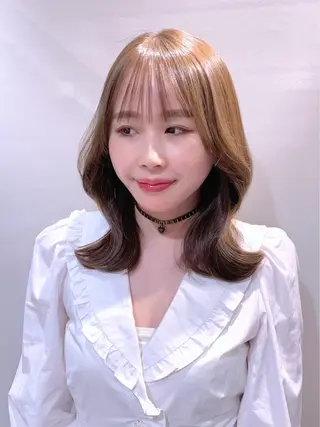 ミディアム カラー ヘアアレンジ As hair所属・柔らか垢抜けｶﾗｰと ｶｯﾄ🫧ASUKAのヘアスタイル